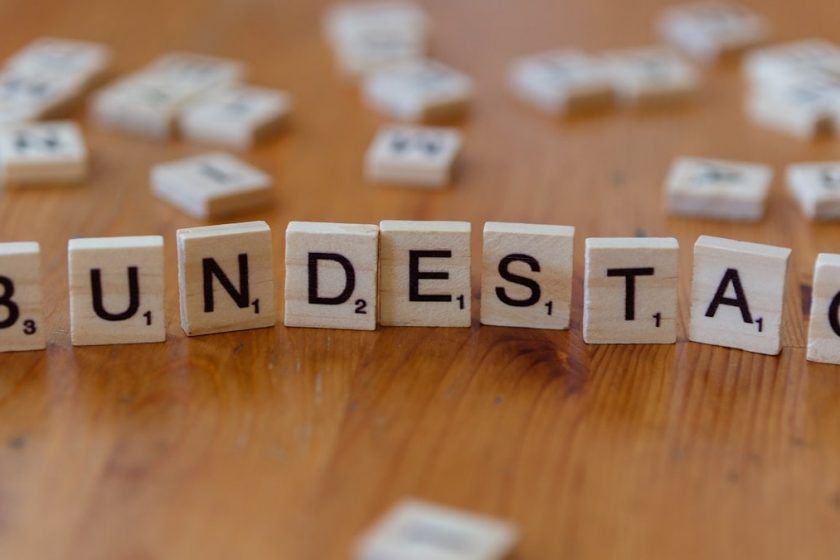 The word "bundestag" is spelled out